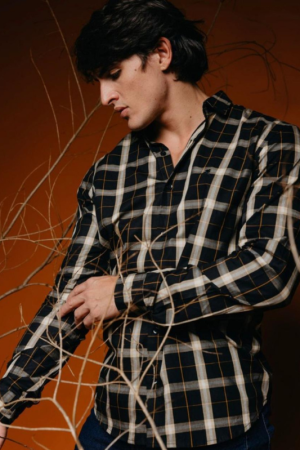 CAMISA XADREZ MANGA LONGA PRETO E AMARELO