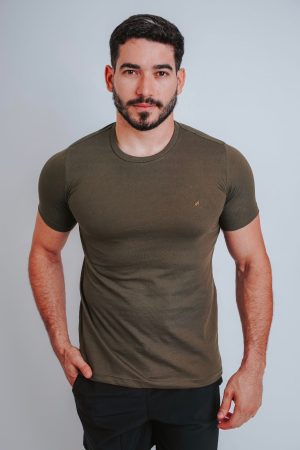 t-shirt tradicional bordada verde musgo